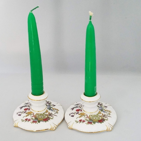IN THE ORIGINAL PACHEGE/BOX 2 BEAUTIFUL PARAGON ENGLISH BON CHINA CANDLE HOLDERS - Picture 3 of 7
